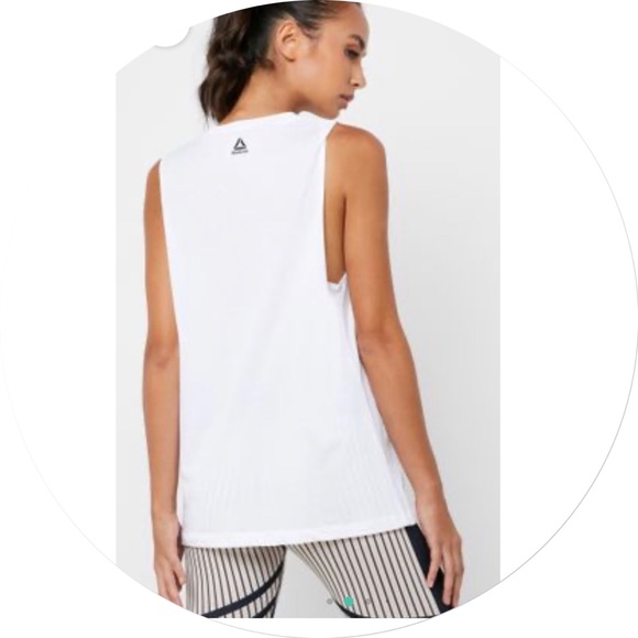 👯♀️Host Pick⚡️ Reebok Meet You There Muscle Tank Top - Picture 3 of 8